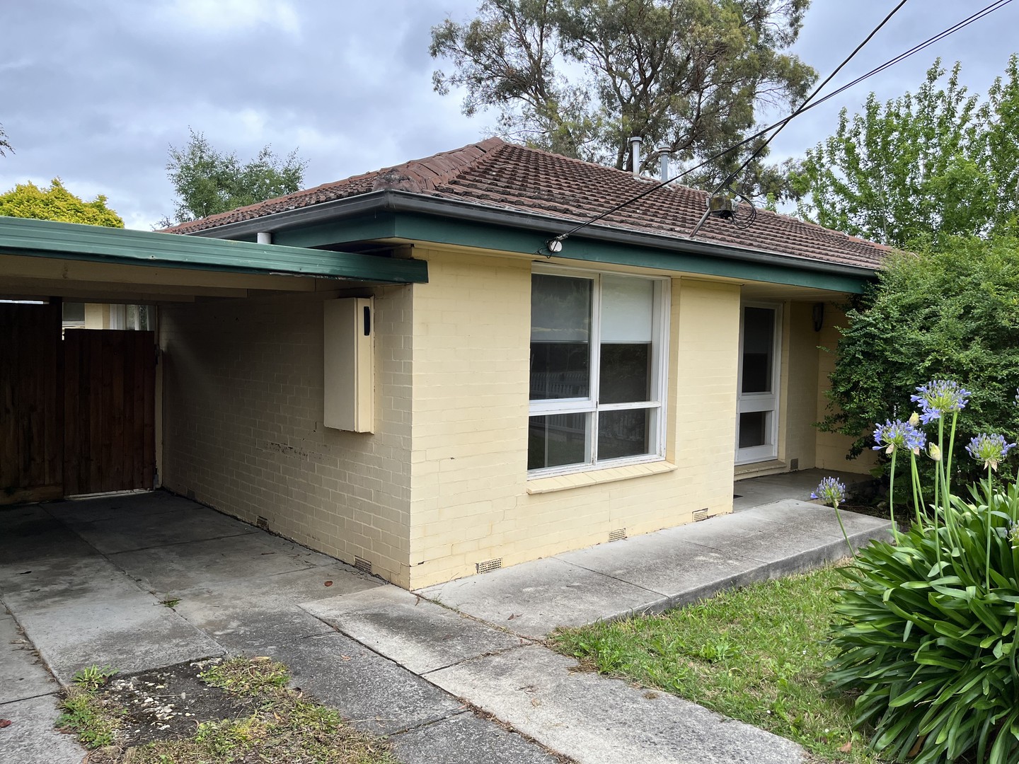 2/4 Wallace Road, Bayswater, VIC 3153, Bayswater - Thumbnail 2