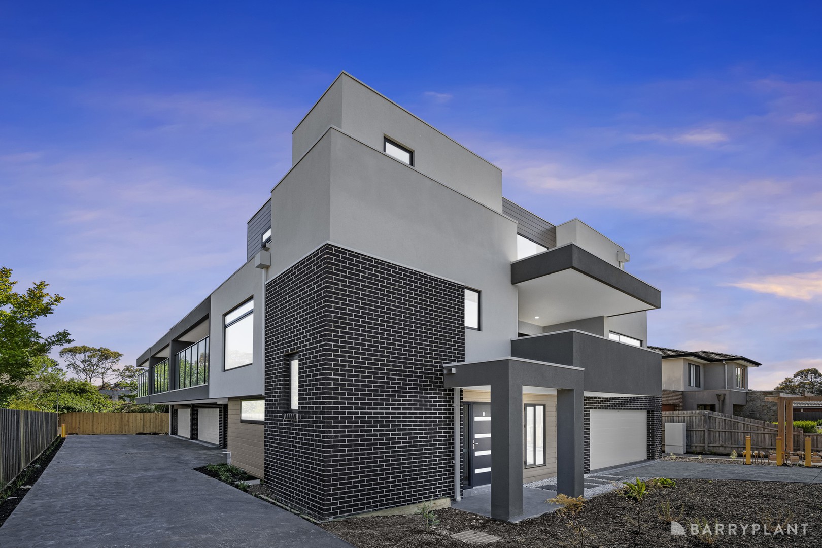 2/4 White Road, Wantirna South, VIC 3152, Wantirna South - Thumbnail 3
