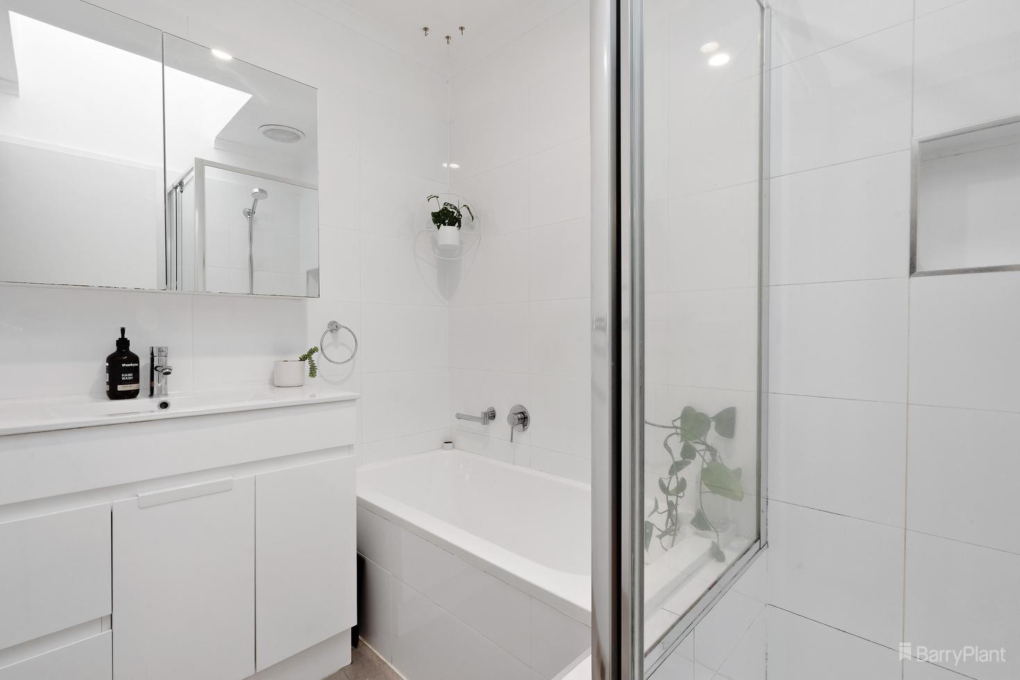 2/4 William Street, Ringwood, VIC 3134, Ringwood - Thumbnail 6