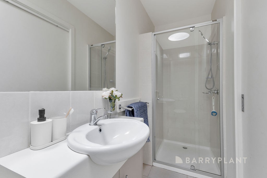 2/4 Windsor Avenue, Mount Waverley, VIC 3149, Mount Waverley - Thumbnail 8