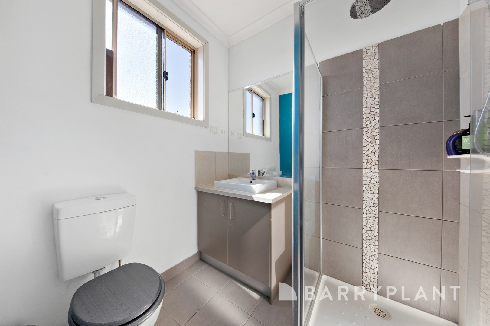 2/40 Douglas Avenue, St Albans, VIC 3021, St Albans - Thumbnail 8