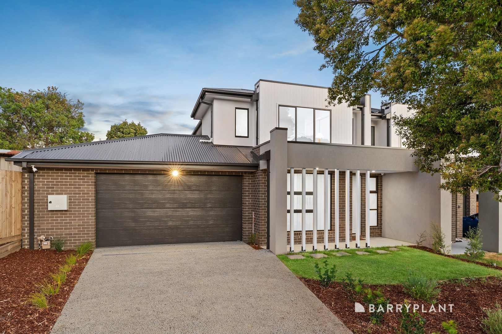 2/40 King Parade, Knoxfield, VIC 3180