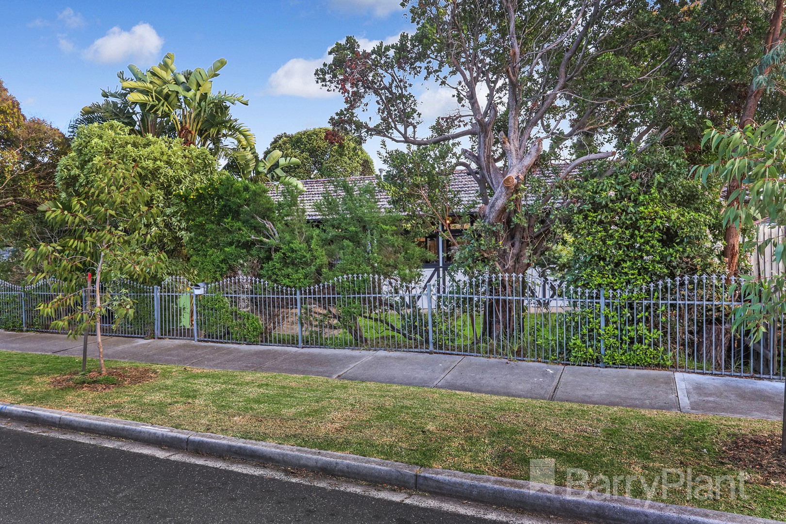 2/400 Geelong Road  Road, West Footscray, VIC 3012, West Footscray - Thumbnail 3
