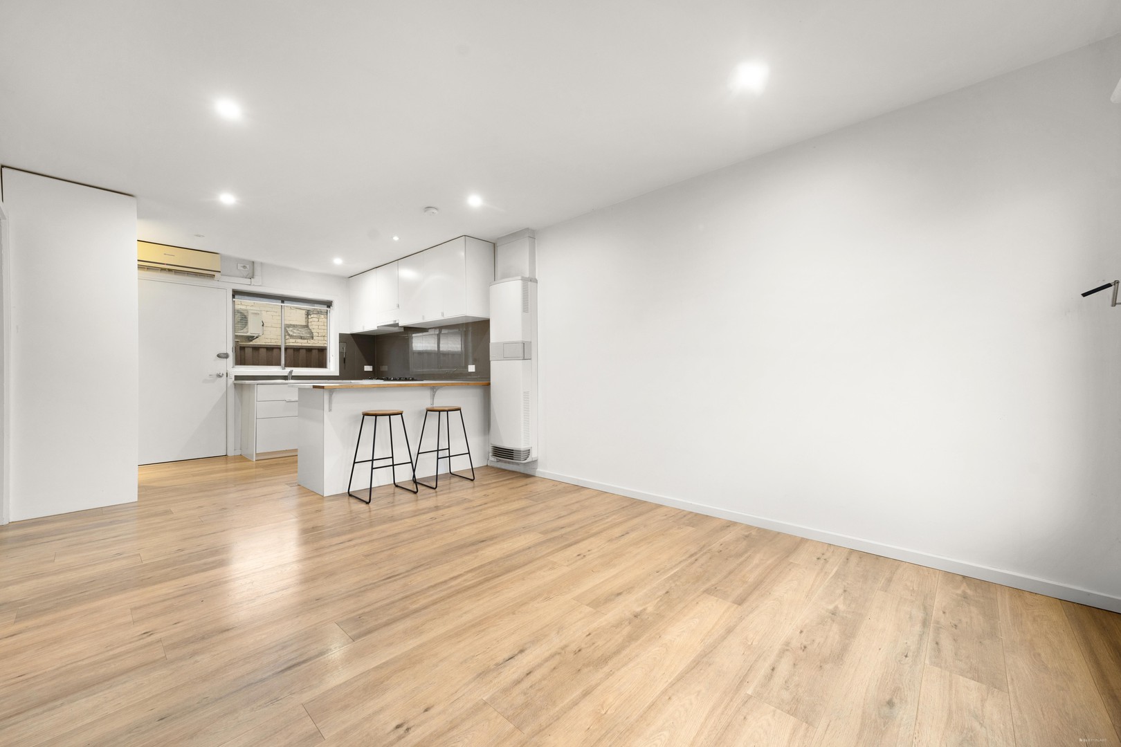 2/405 Murray Road, Preston, VIC 3072, Preston - Thumbnail 3