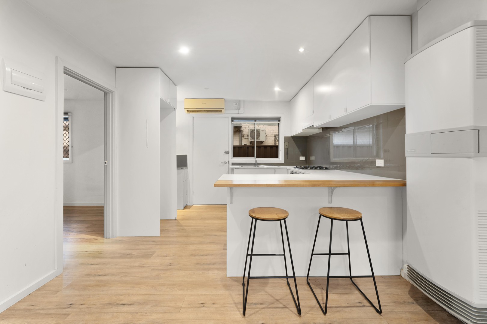 2/405 Murray Road, Preston, VIC 3072, Preston - Thumbnail 4