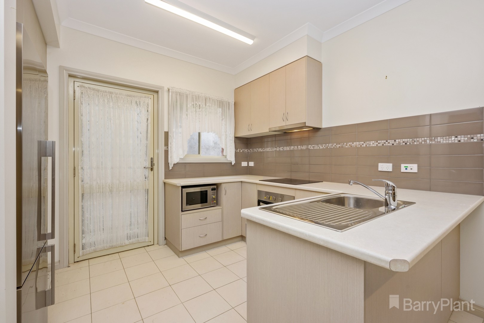 2/41-47 Victoria StreetIronbark, VIC 3550  - Leased, Ironbark - Thumbnail 3