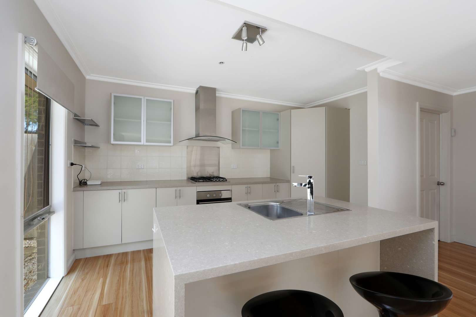 2/41 Deschamp Crescent, Rowville, VIC 3178, Rowville - Thumbnail 2