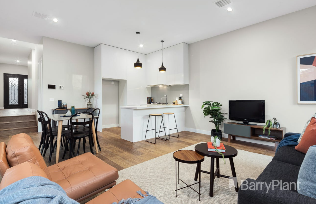 2/41 Paula Crescent, Doncaster East, VIC 3109 - Thumbnail 2 - 05/05/2025