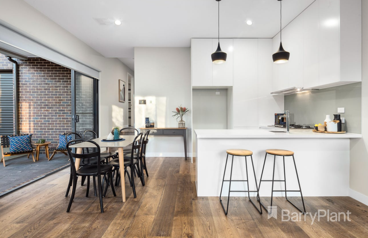 2/41 Paula Crescent, Doncaster East, VIC 3109 - Thumbnail 2 - 05/05/2025