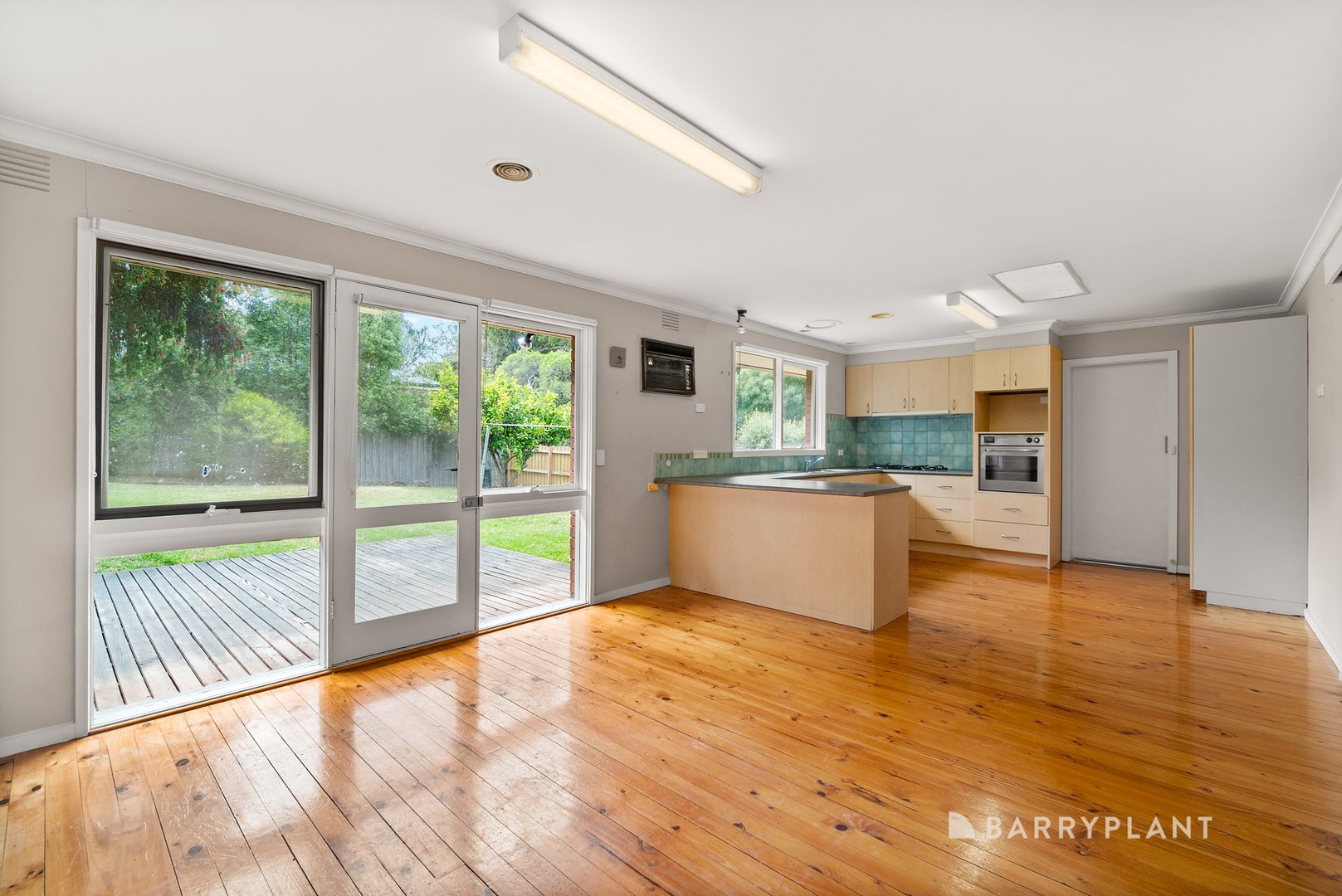 2/41 Starling Street, Montmorency, VIC 3094, Montmorency - Thumbnail 2