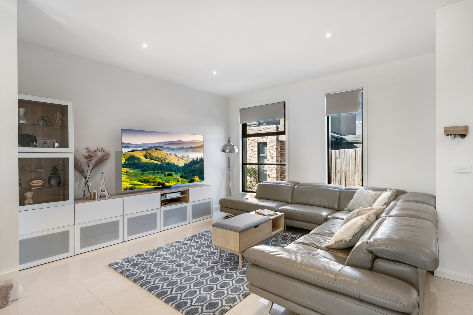 2/42 Albert Road, Sydenham, VIC 3037, Sydenham - Thumbnail 3