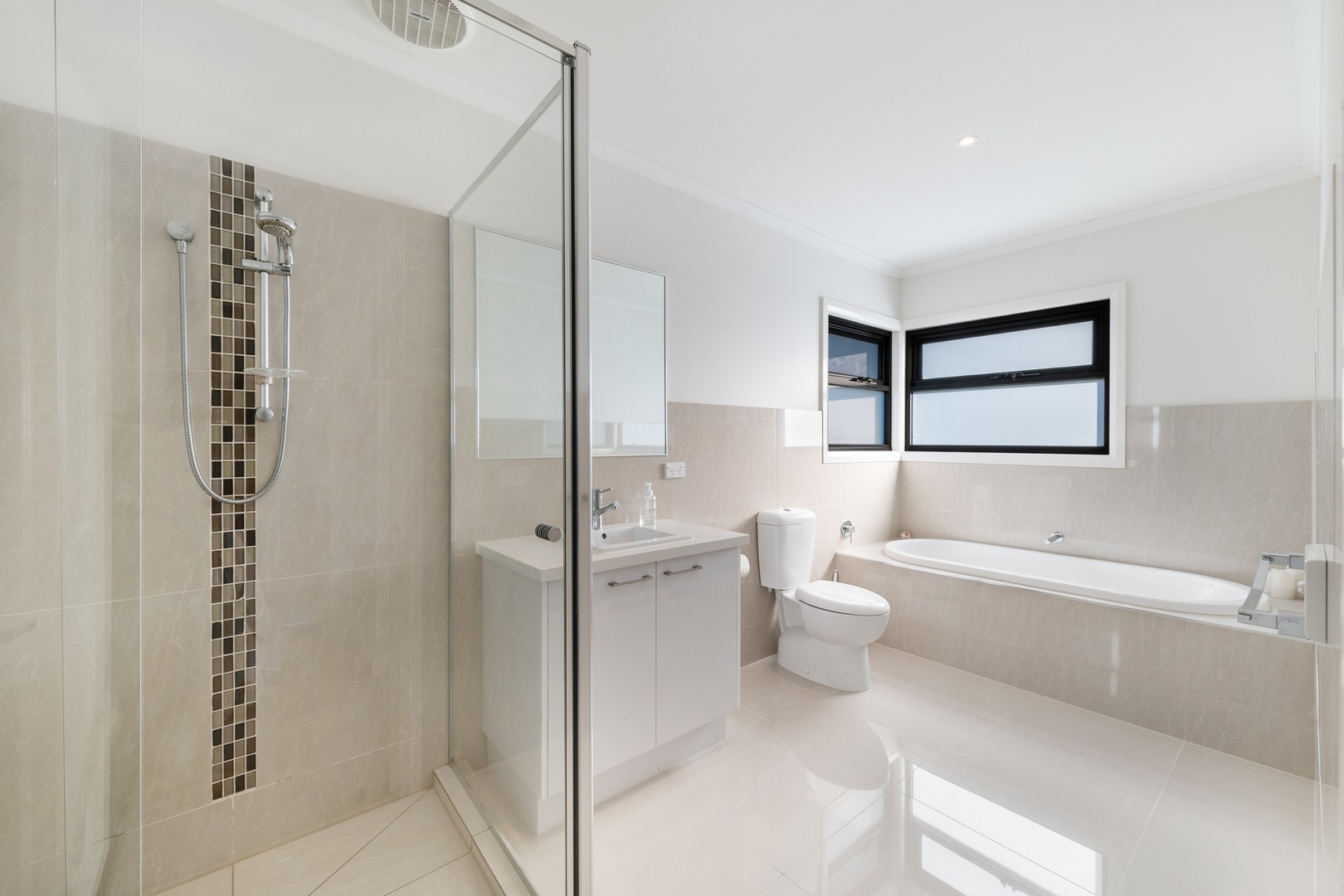 2/42 Albert Road, Sydenham, VIC 3037, Sydenham - Thumbnail 8