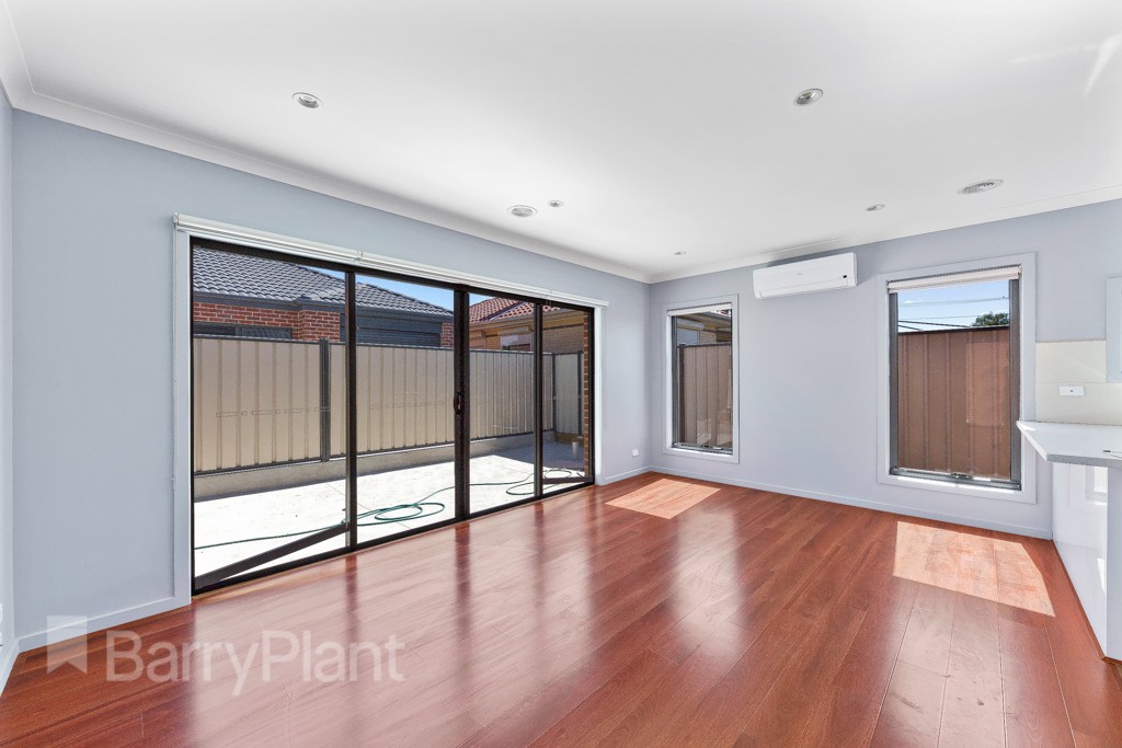 2/42 Bent Street, St Albans, VIC 3021, St Albans - Thumbnail 2