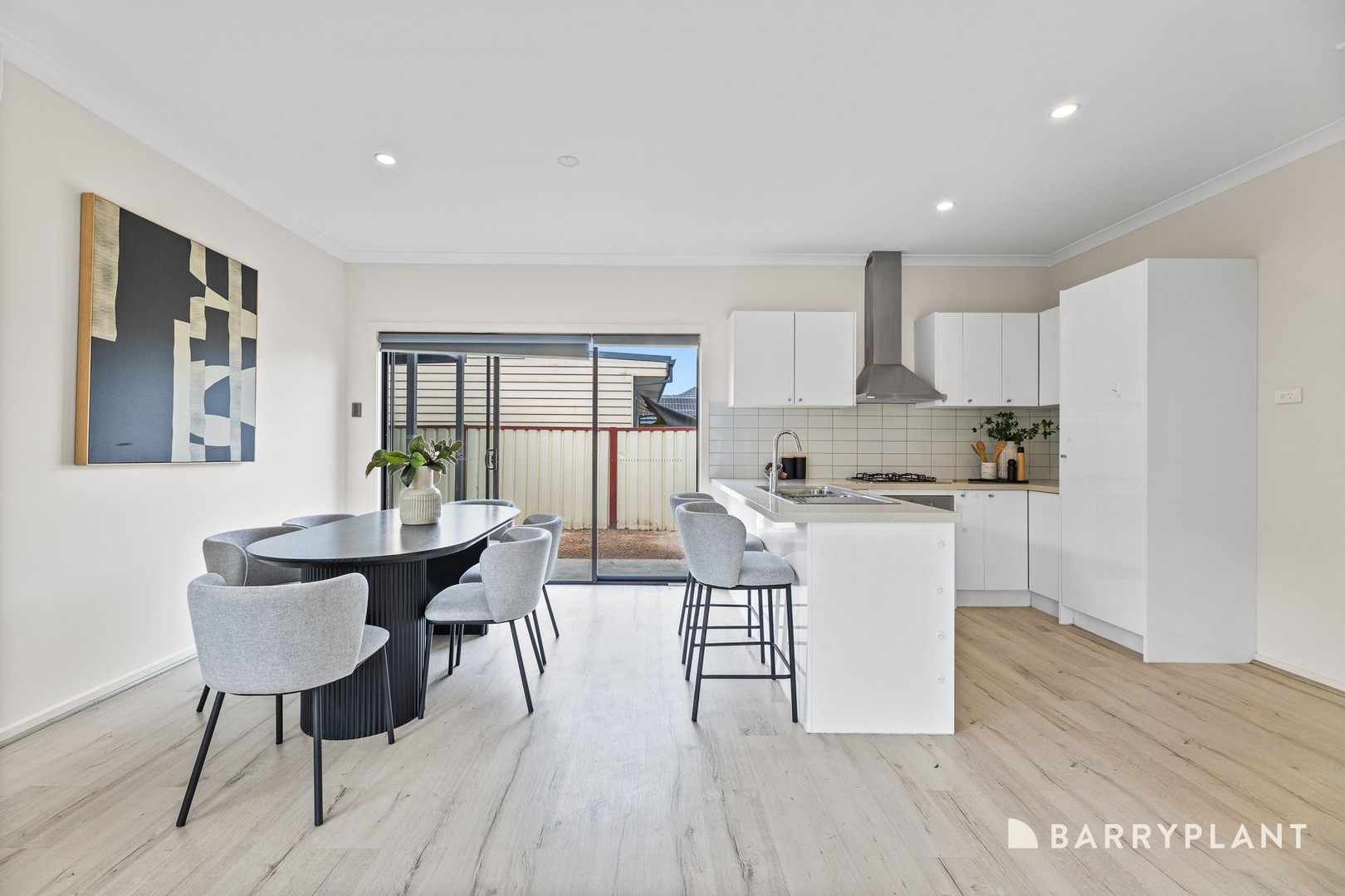 2/42 Ivanhoe Avenue, St Albans, VIC 3021, St Albans - Thumbnail 4