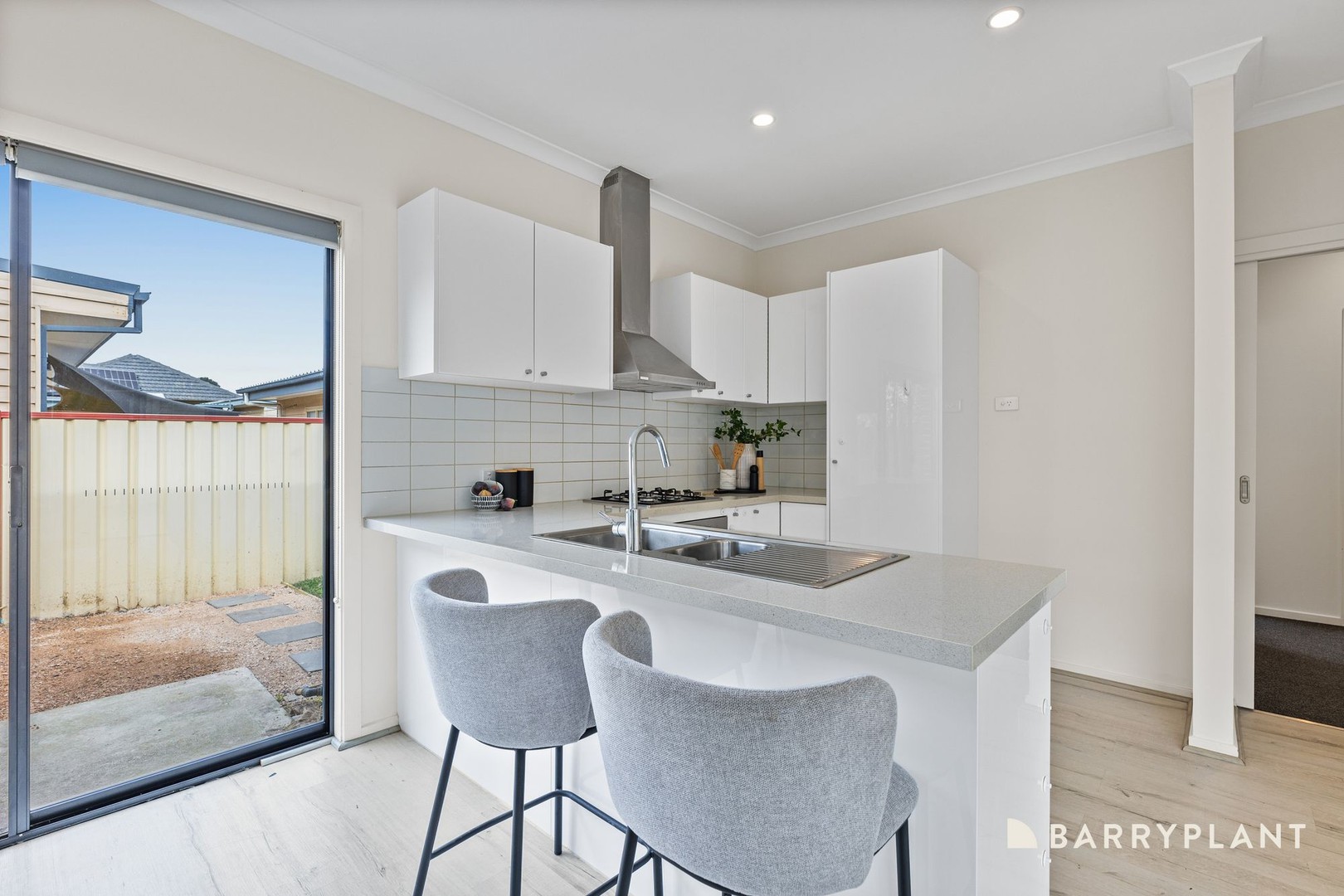 2/42 Ivanhoe Avenue, St Albans, VIC 3021, St Albans - Thumbnail 5