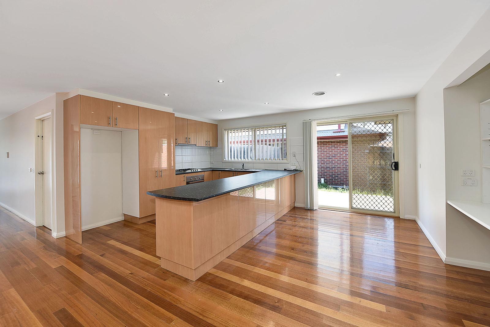 2/42 Menana Road, Glenroy, VIC 3046 - Thumbnail 2 - 14/01/2026