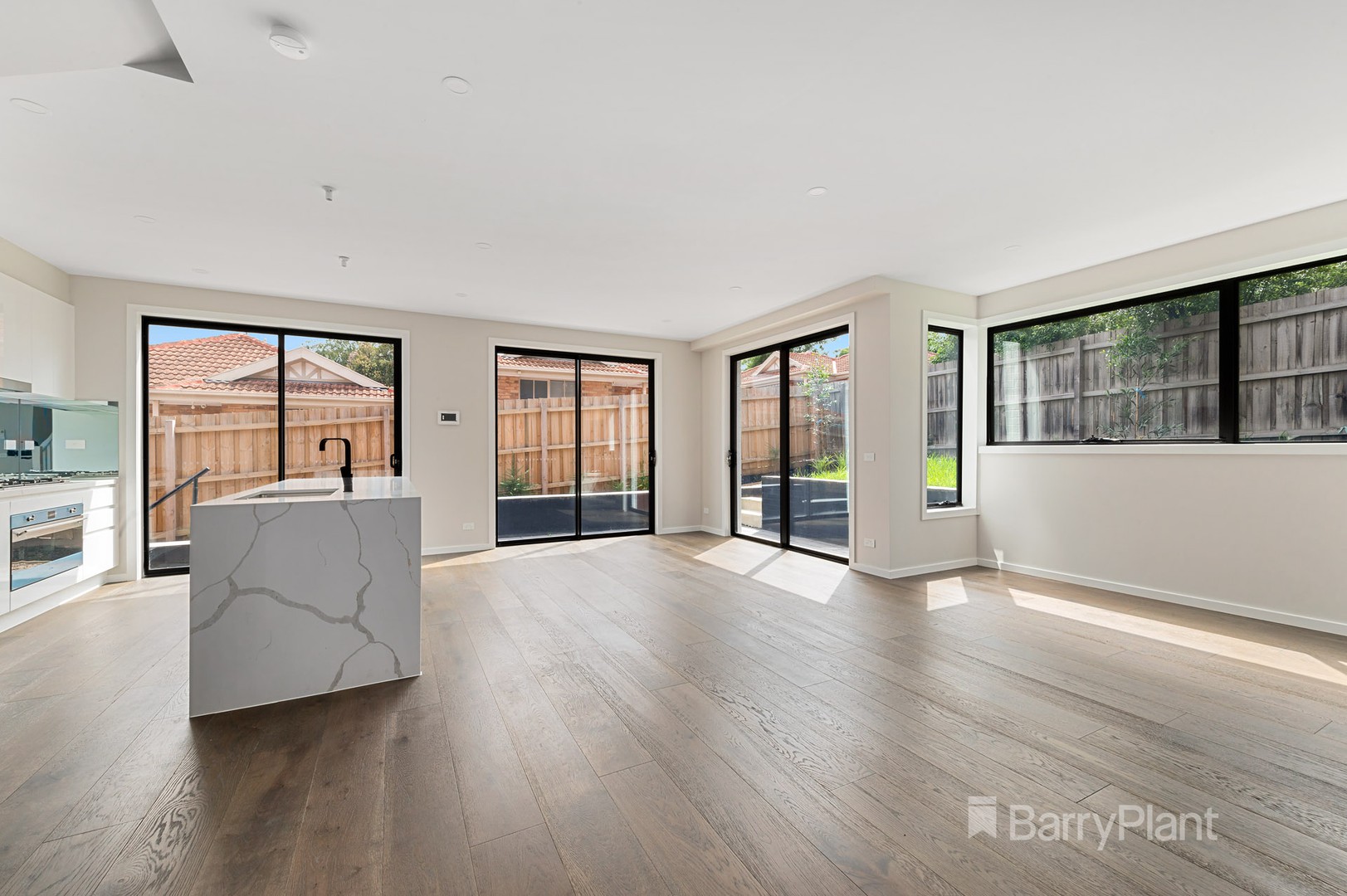 2/42 Para Road, Montmorency, VIC 3094, Montmorency - Thumbnail 3