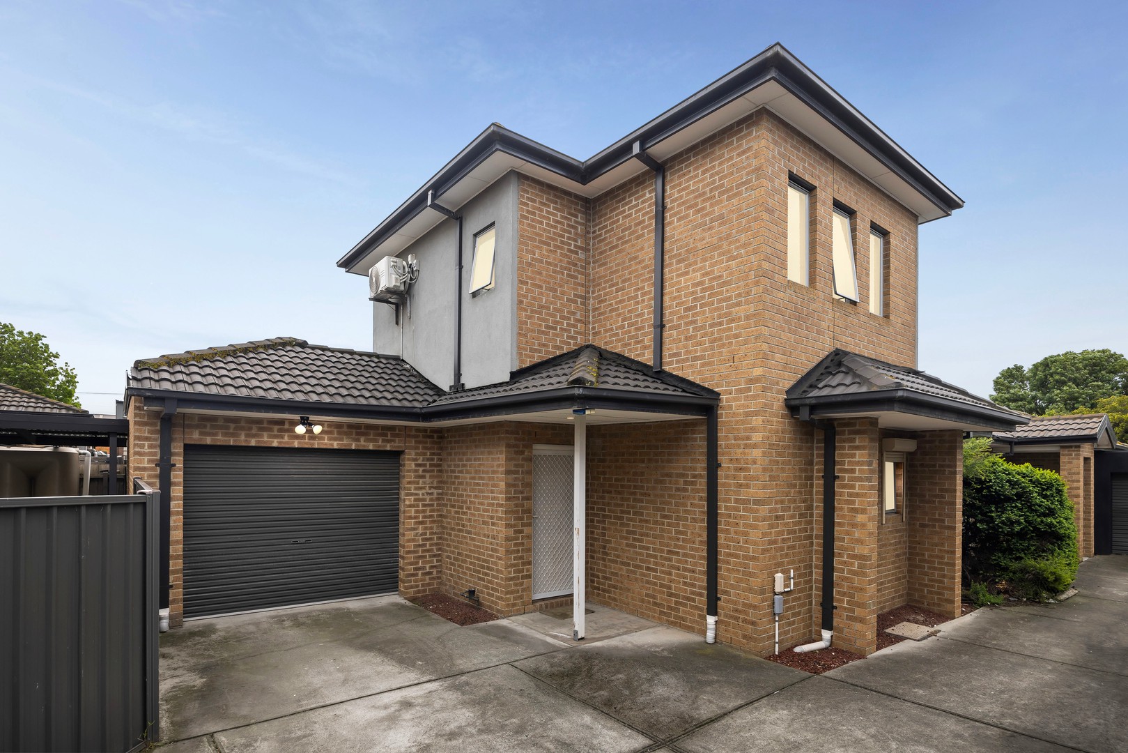 2/42 Perth Avenue, Albion - Image 1