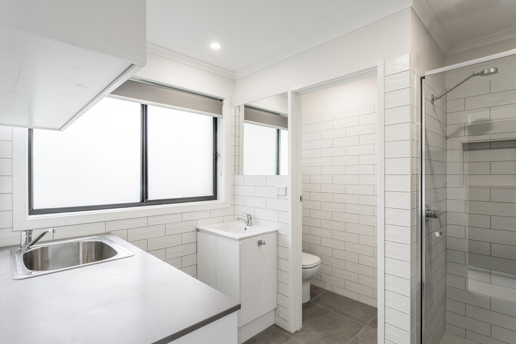 2/42 Sanglen Terrace, Belmont, VIC 3216, Belmont - Thumbnail 5