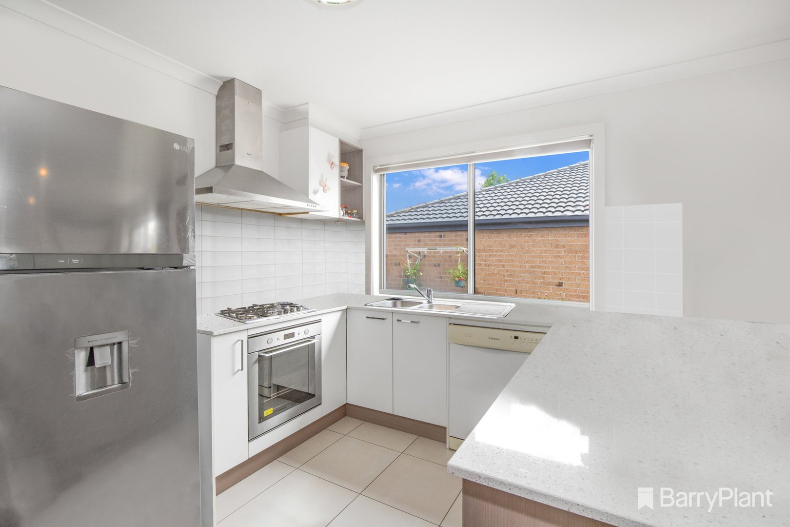 2/43-47 Doveton Avenue, Eumemmerring, VIC 3177, Eumemmerring - Thumbnail 3