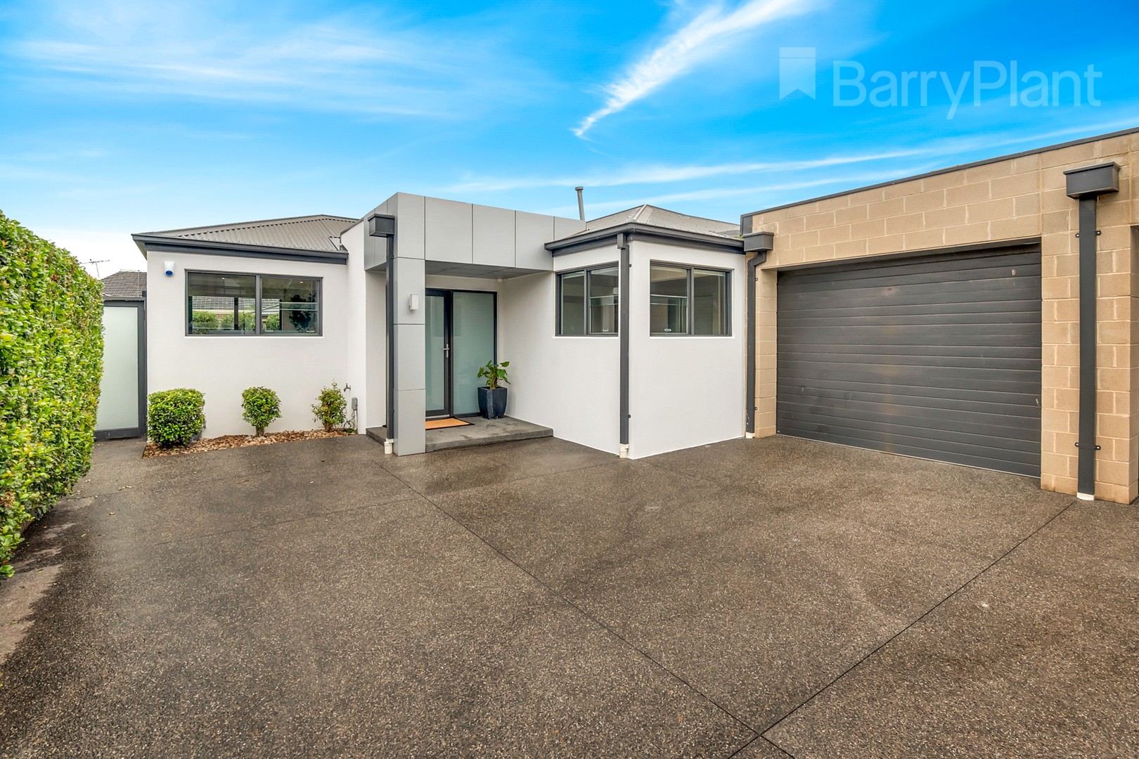 2/43 Churchill Avenue, Reservoir, VIC 3073, Reservoir - Thumbnail 2