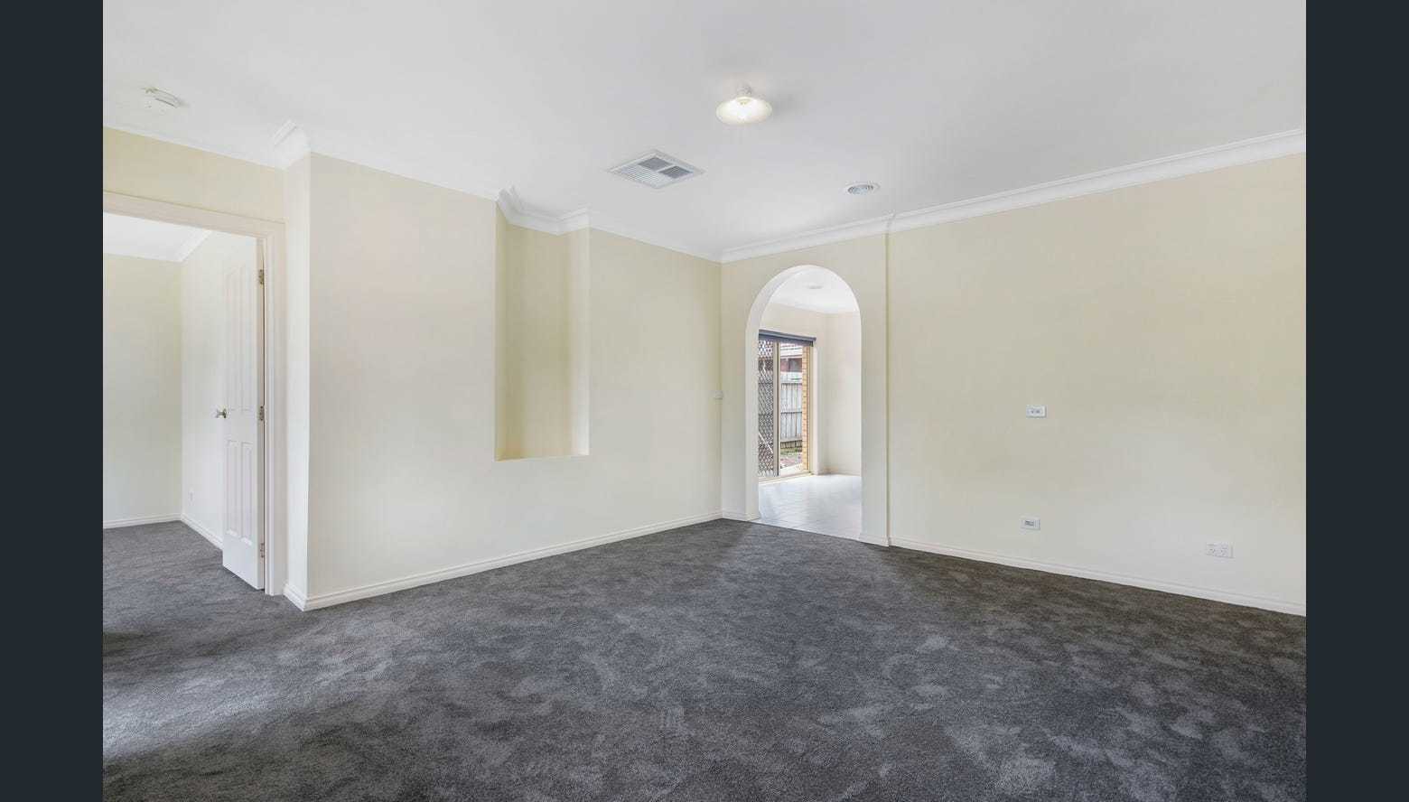 2/43 Elizabeth Street, St Albans, VIC 3021, St Albans - Thumbnail 4