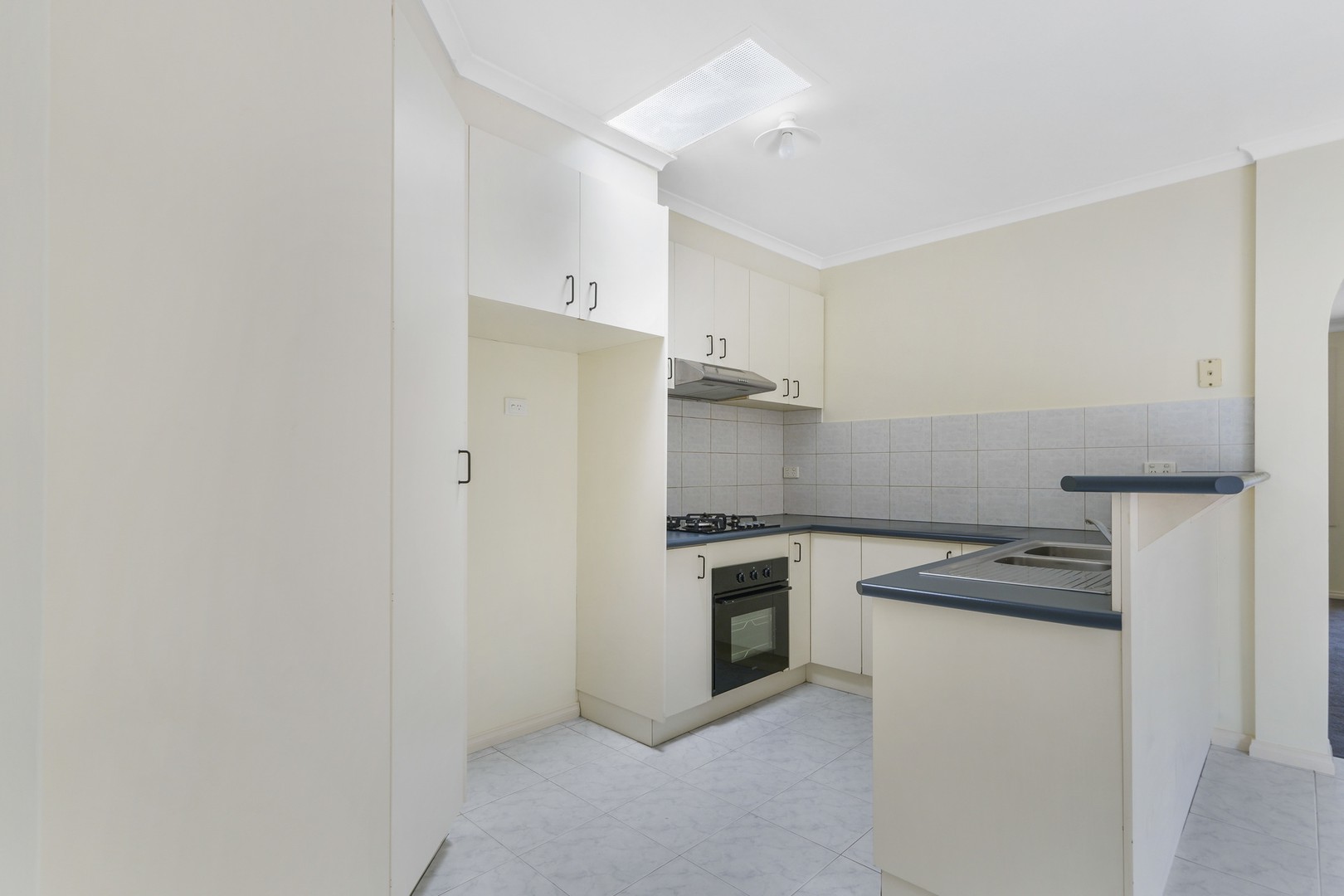 2/43 Elizabeth Street, St Albans, VIC 3021, St Albans - Thumbnail 5