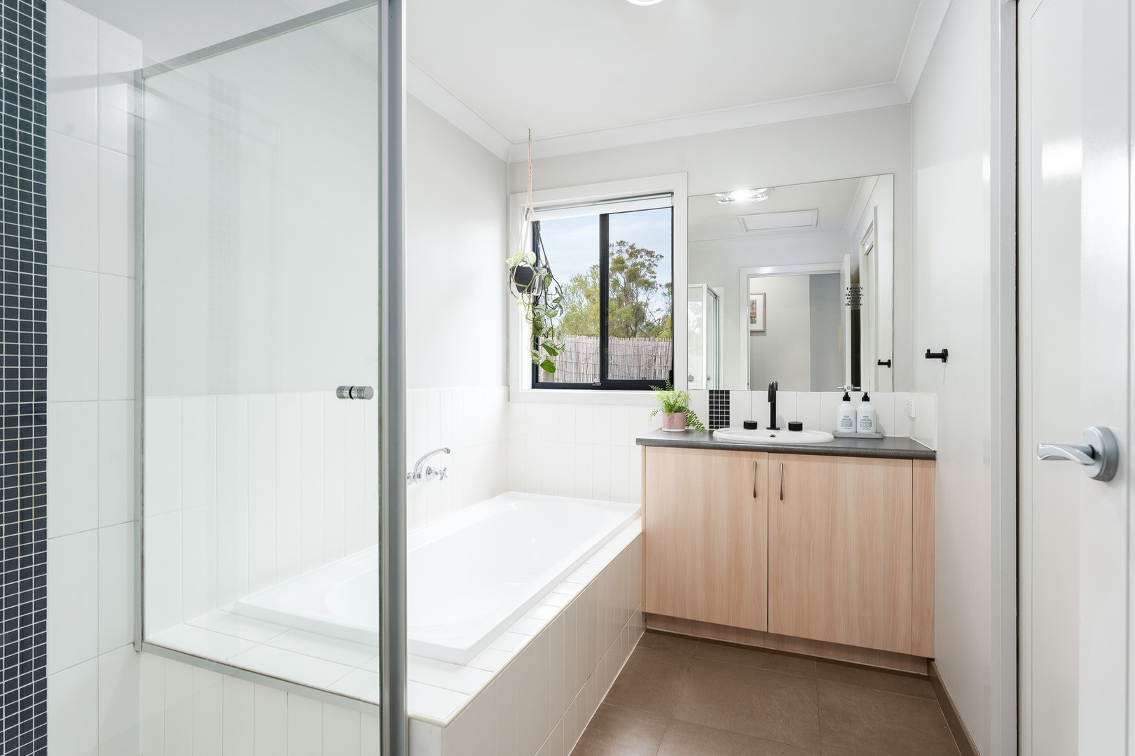 2/43 Fogarty AvenueHighton, VIC 3216, Highton - Thumbnail 8