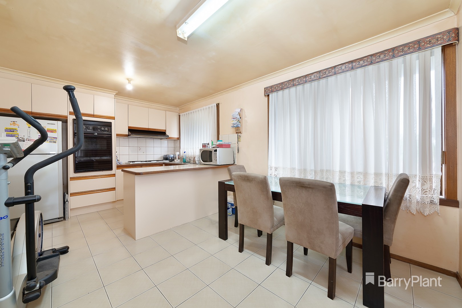 2/43 Pinnaroo Circuit, Meadow Heights, VIC 3048, Meadow Heights - Thumbnail 3