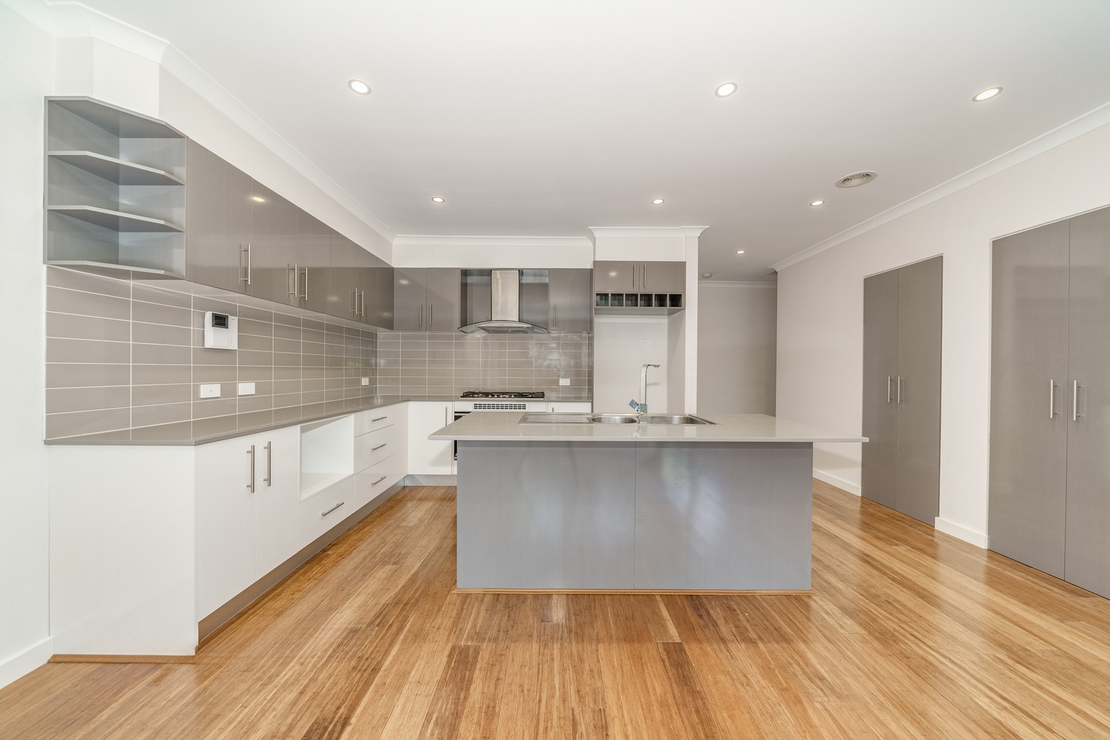 2/44 Barkly Street, Ringwood, VIC 3134 - Thumbnail 1 - 08/11/2024