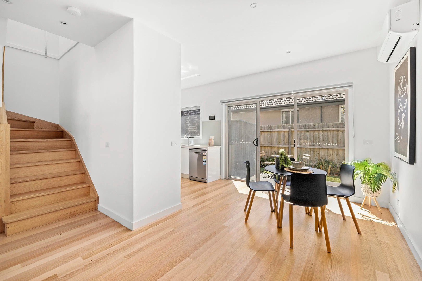 2/44 Canning St, Avondale Heights, VIC 3034 - Thumbnail 2 - 29/05/2026