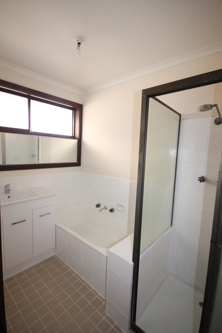 2/44 Howard Street, Reservoir, VIC 3073, Reservoir - Thumbnail 3