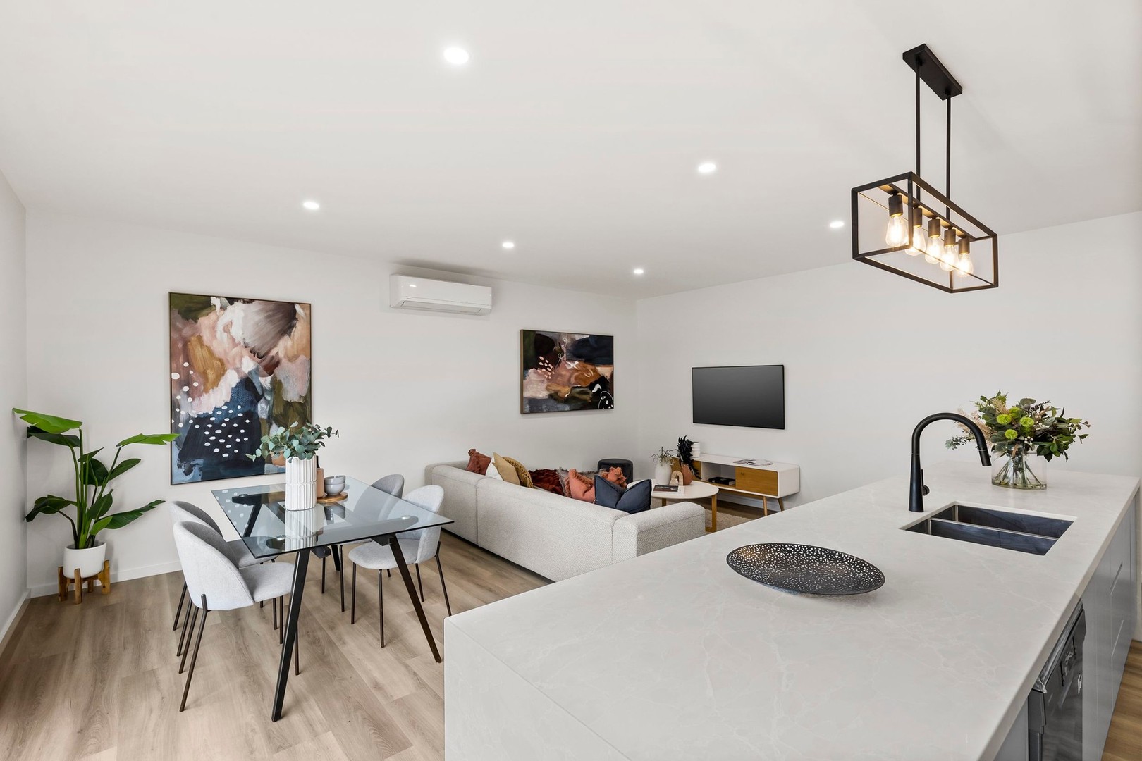 2/442 Buckley Street, Essendon West, VIC 3040, Essendon West - Thumbnail 2