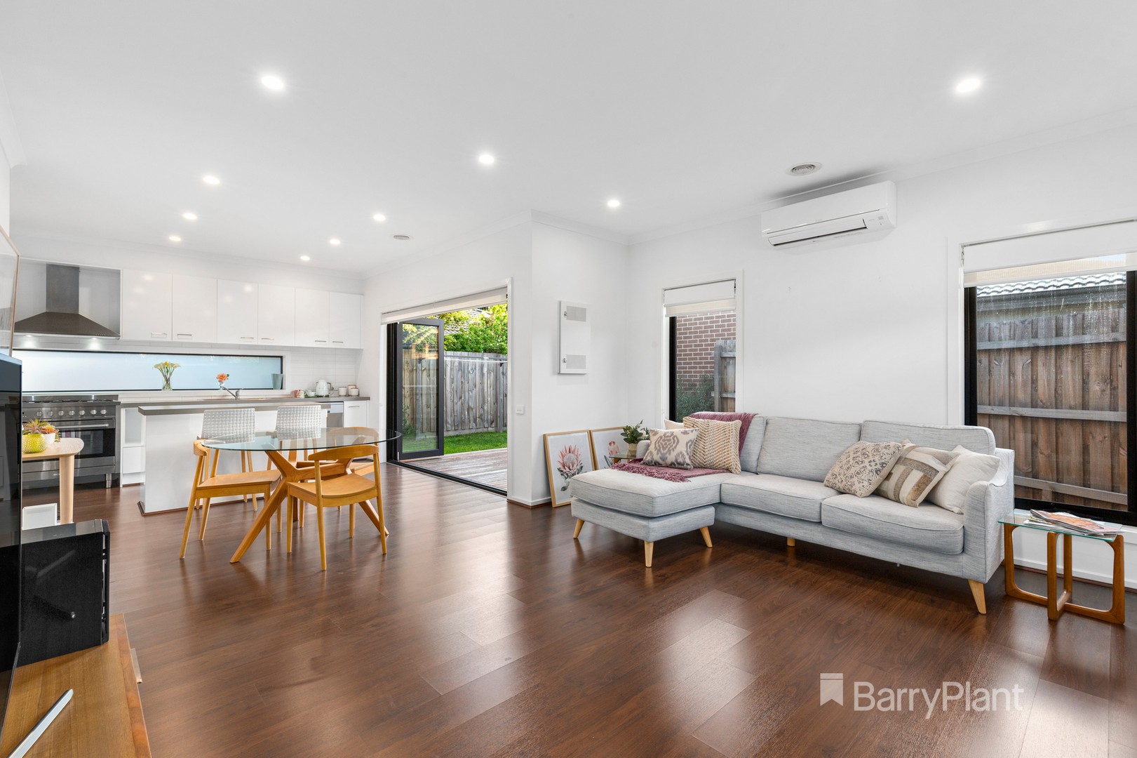 2/45 Barry StreetSeaford, VIC 3198, Seaford - Thumbnail 2