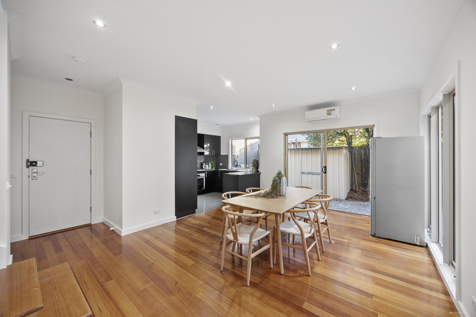 2/451 Springfield Road, Mitcham, VIC 3132, Mitcham - Thumbnail 4