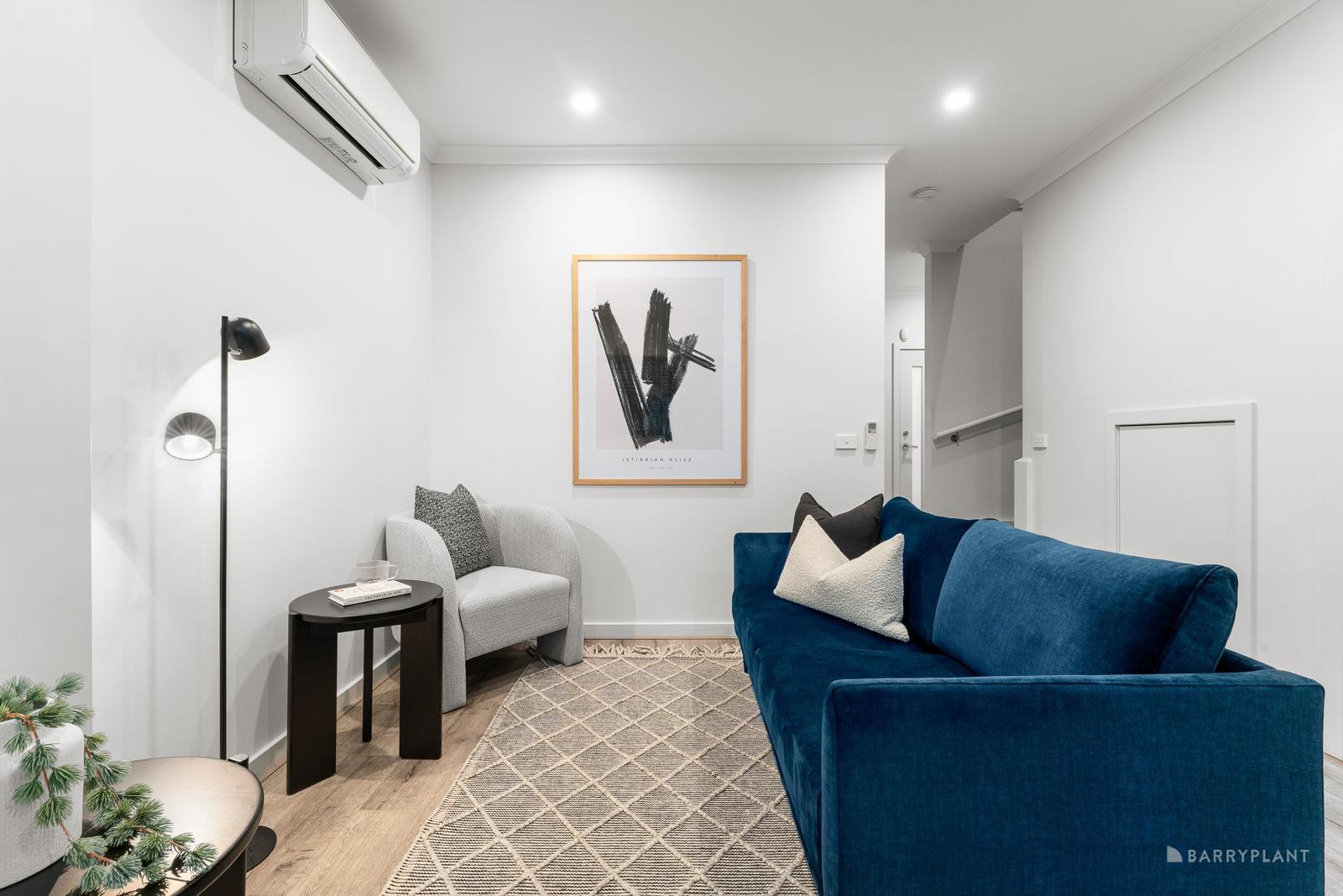 2/46 Elder Street, Watsonia, VIC 3087 - Thumbnail 2 - 10/09/2024