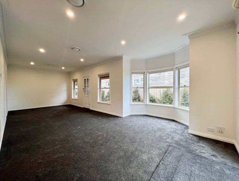 2/46 Russell St, Newtown, VIC 3220, Newtown - Thumbnail 2