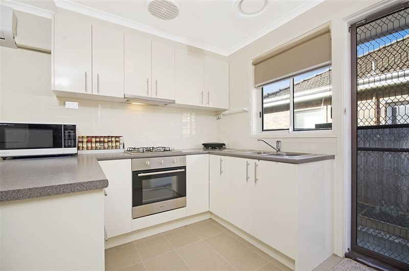2/46 Sydenham AvenueManifold Heights, VIC 3218  - Leased, Manifold Heights - Thumbnail 2