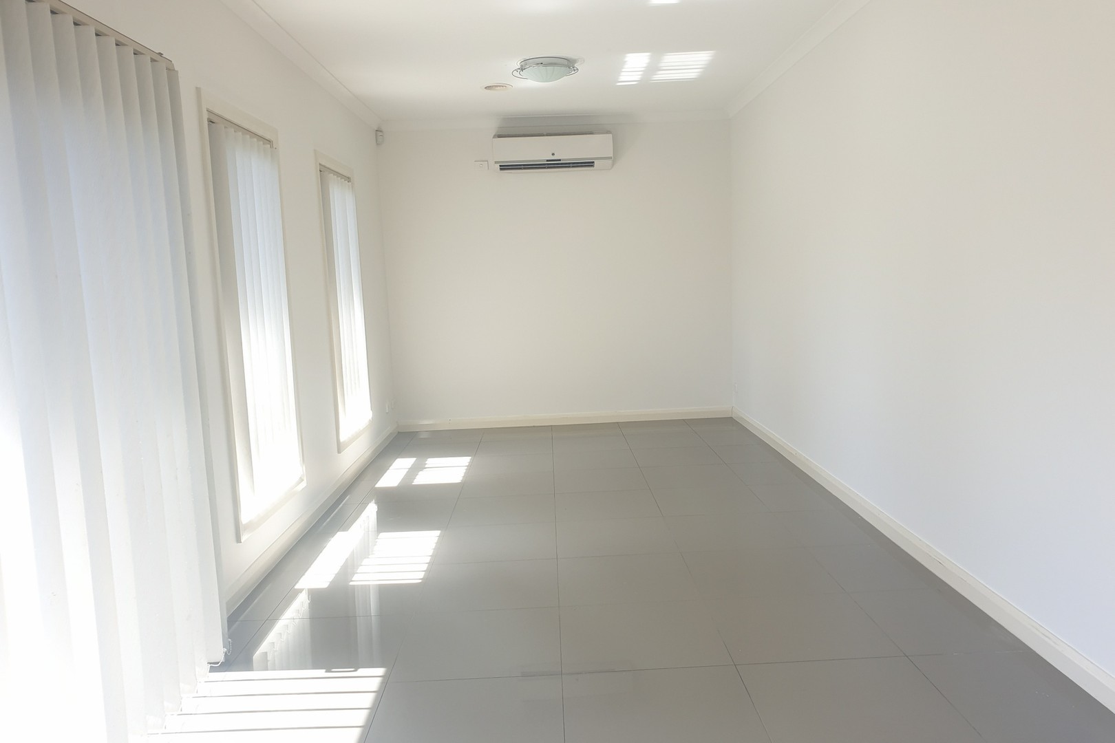 2/46 Walsh Street, Broadmeadows, VIC 3047, Broadmeadows - Thumbnail 2