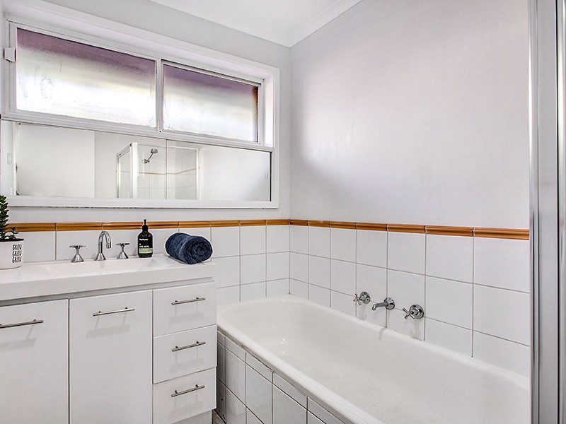 2/465 Pascoe Vale Road, Strathmore, VIC 3041, Strathmore - Thumbnail 2