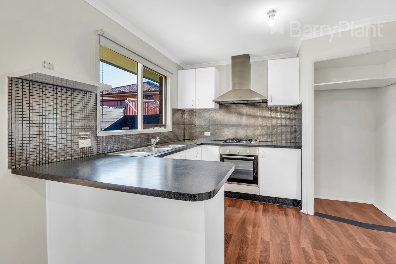 2/47 Edington Way, Craigieburn, VIC 3064, Craigieburn - Thumbnail 2