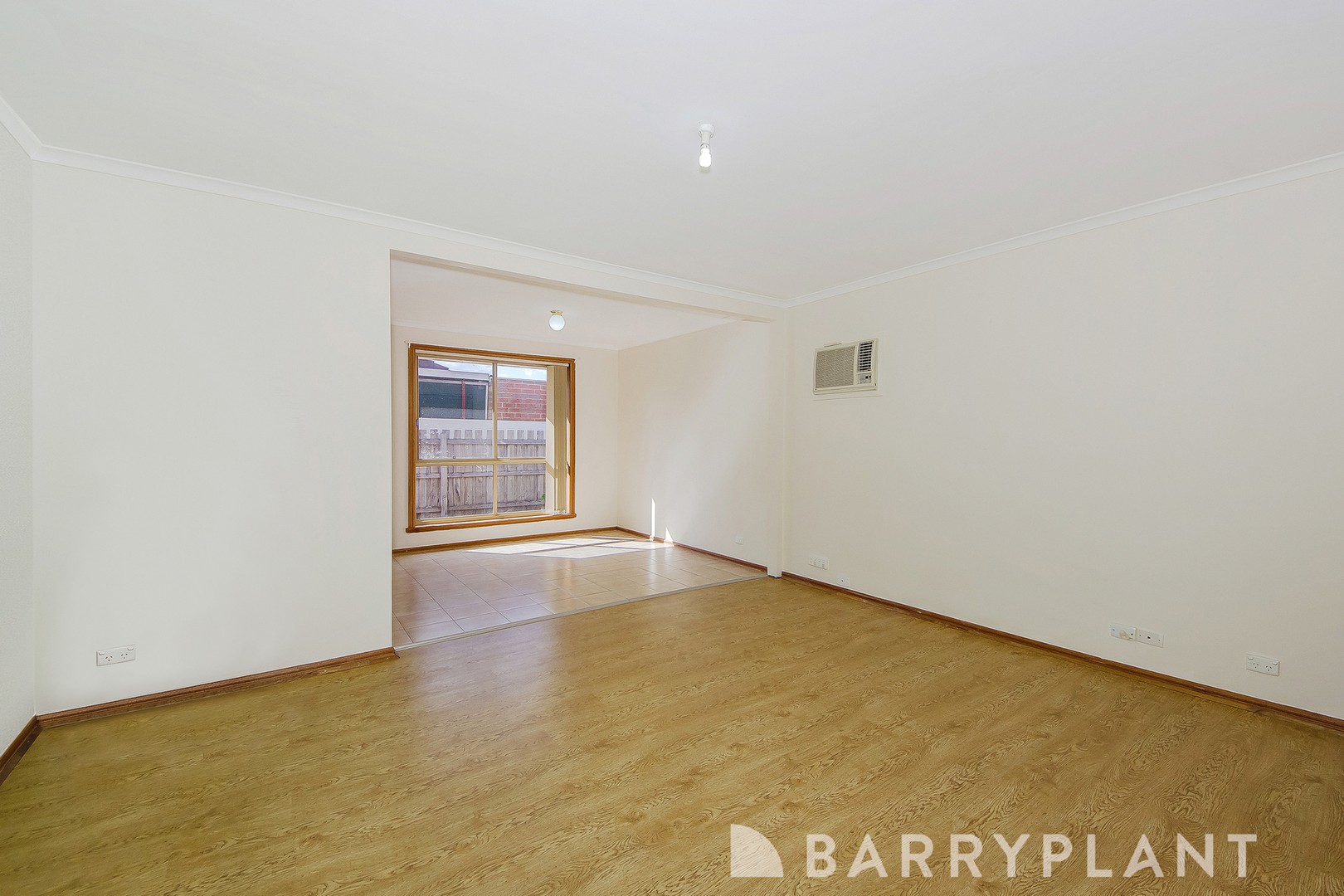 2/48-50 Disraeli Street, St Albans, VIC 3021, St Albans - Thumbnail 2