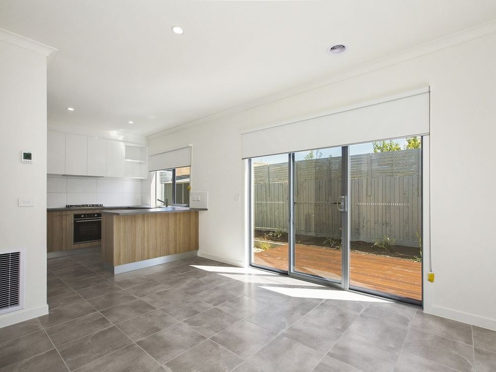 2/48 Potton  Avenue, Rosebud, VIC 3939, Rosebud - Thumbnail 2