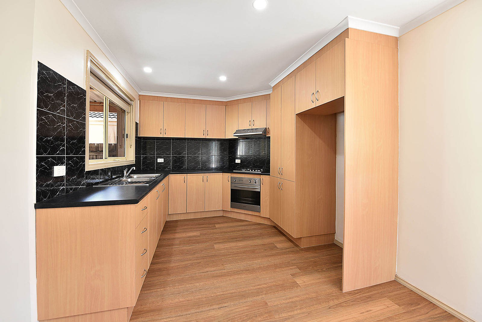 2/48 Sharps Rd, Tullamarine, VIC 3043, Tullamarine - Thumbnail 3