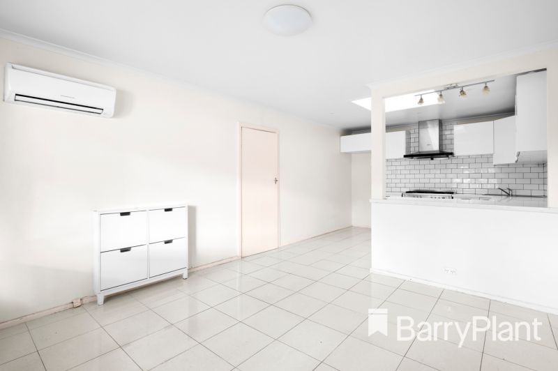 2/49 Elgar Road, Burwood, VIC 3125 - Thumbnail 2 - 17/02/2023