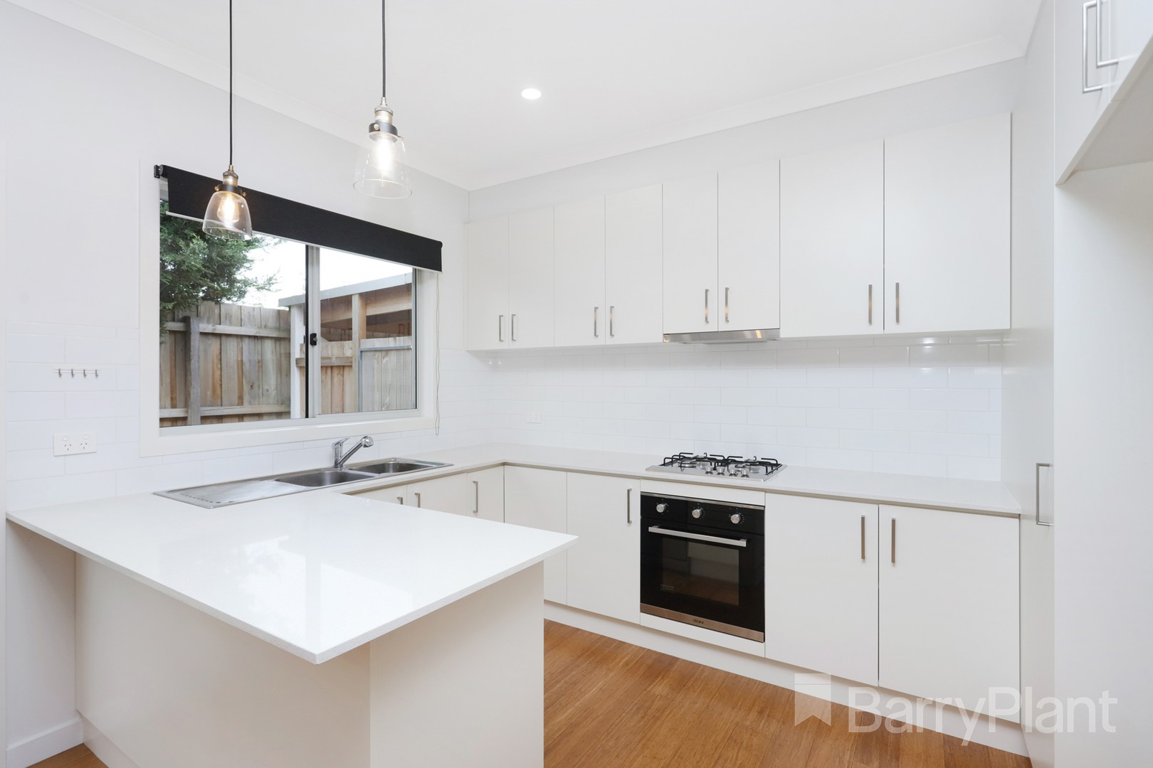 2/49 Hampshire Road, Sunshine, VIC 3020, Sunshine - Thumbnail 3