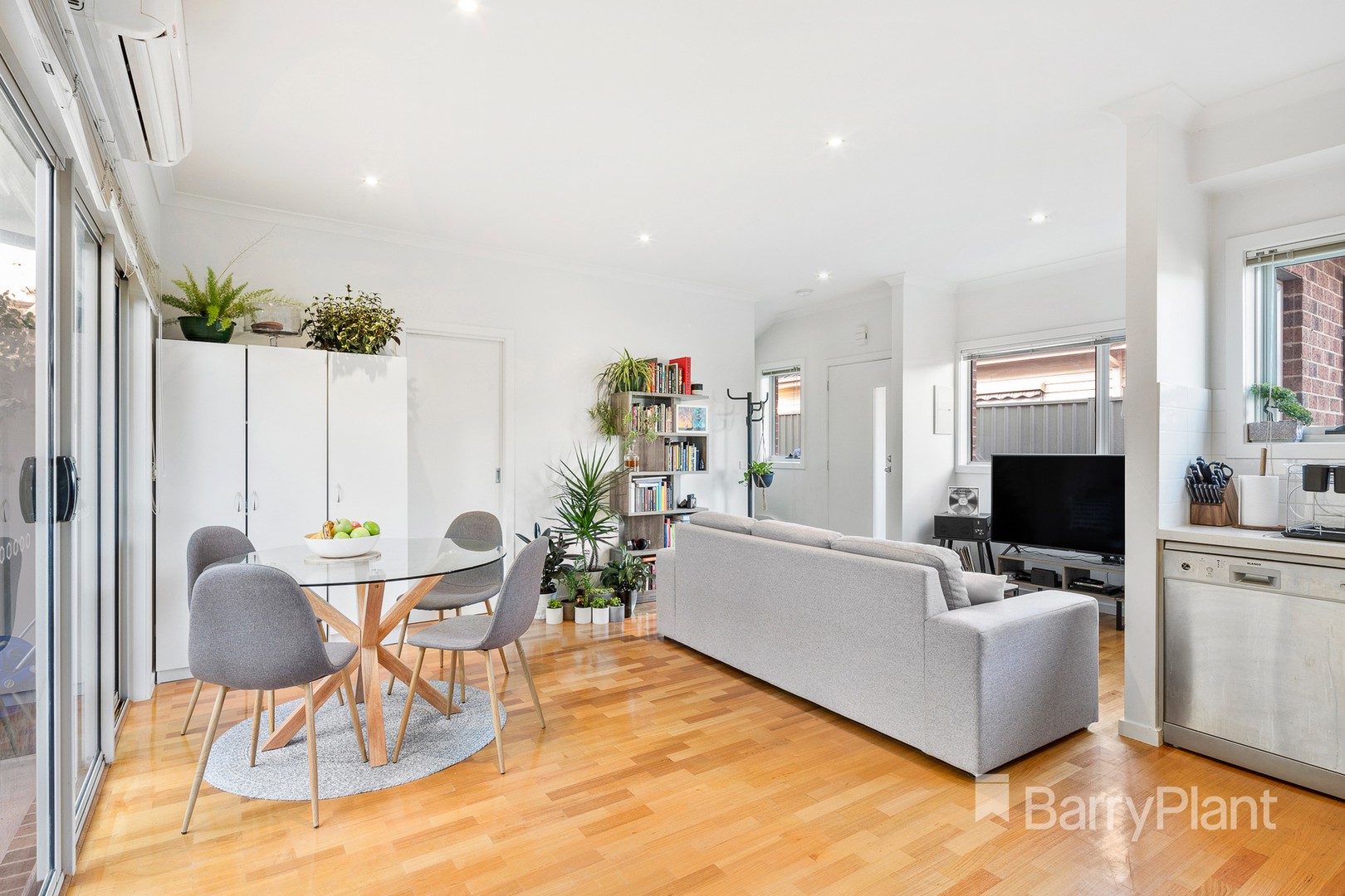 2/49 Westgate Street, Pascoe Vale South, VIC 3044, Pascoe Vale South - Thumbnail 4
