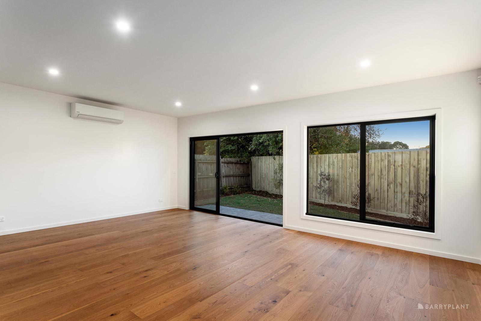 2/5 Ambon Court, Heidelberg West, VIC 3081, Heidelberg West - Thumbnail 2
