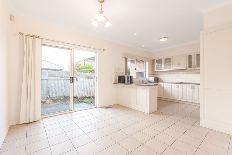 2/5 Burdekin Rd, Highton, VIC 3216, Highton - Thumbnail 5