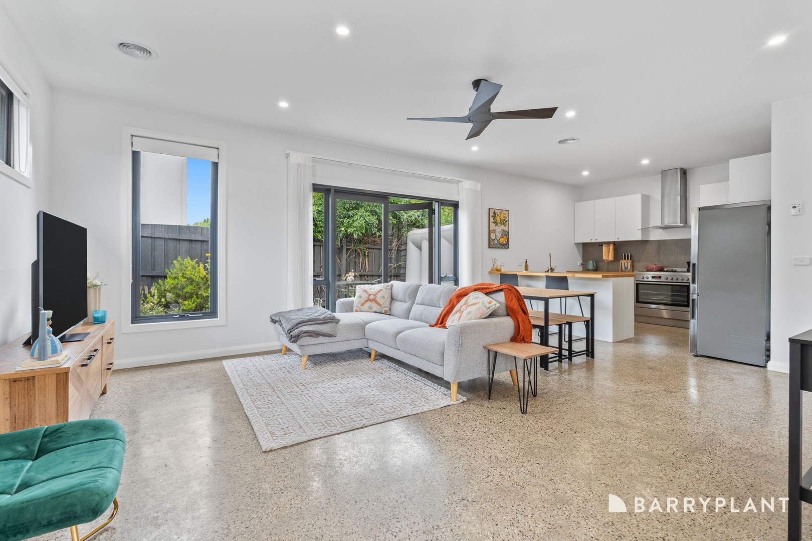 2/5 Burnewang Street, Albion, VIC 3020 - Thumbnail 2 - 13/01/2026